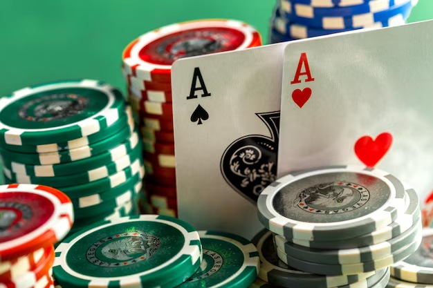 qqpoker featured game showcase